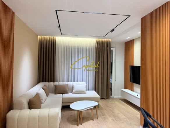 APARTAMENT ME QIRA 2+1+2+PARKIM 5 MAJ 80.000 LEKE