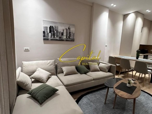 APARTAMENT ME QIRA 2+1 KOMPLEKSI AURA 80.000 LEKE
