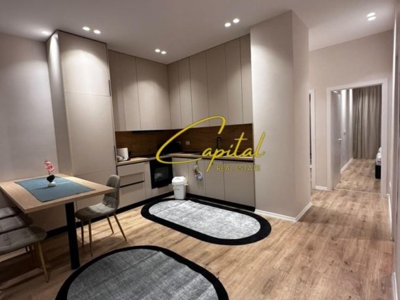 APARTAMENT ME QIRA 2+1 KOMPLEKSI AURA 80.000 LEKE