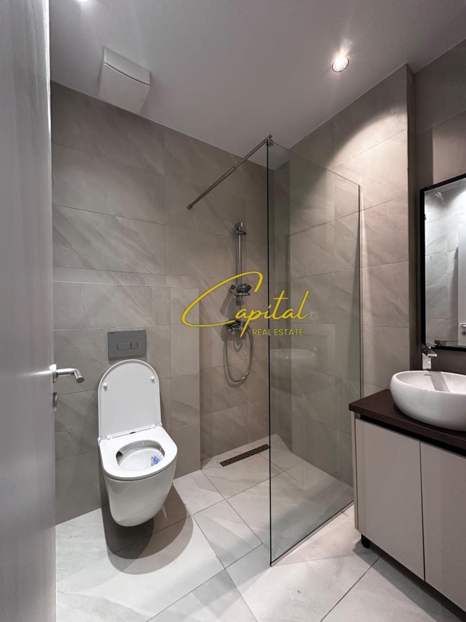 APARTAMENT ME QIRA 2+1 KOMPLEKSI AURA 80.000 LEKE