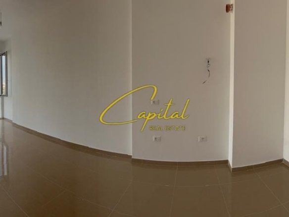 ZYRE ME QIRA 72 M2 BULEVARDI I RI 60.000 LEKE