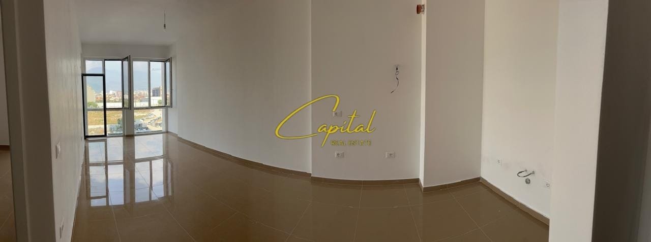 ZYRE ME QIRA 72 M2 BULEVARDI I RI 60.000 LEKE
