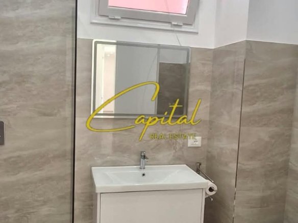 ZYRE ME QIRA 108 M2 ISH BLLOKU 1.500 EURO