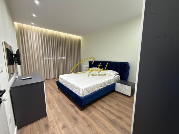 APARTAMENT ME QIRA 2+1+2 MATERNITETI I RI 1.100 EURO