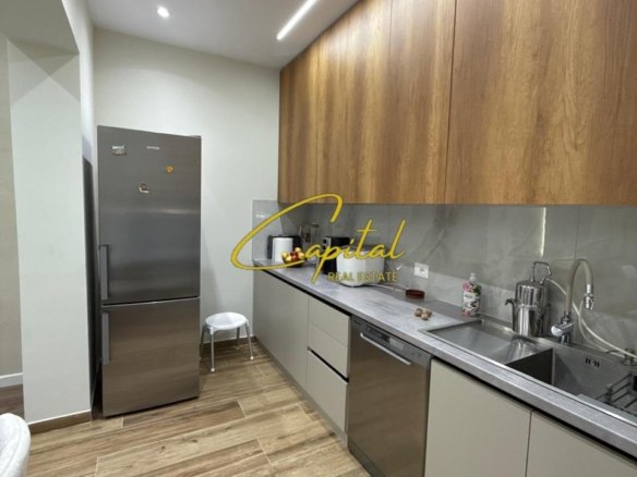APARTAMENT ME QIRA 2+1+2 MATERNITETI I RI 1.100 EURO