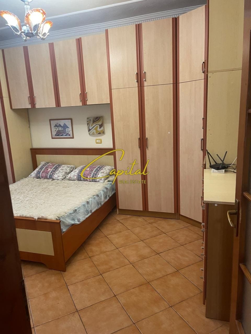 APARTAMENT ME QIRA 3+1 OXHAKU 55.000 LEKE