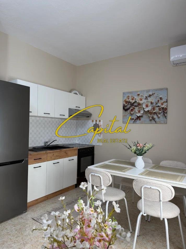 APARTAMENT ME QIRA 72 M2 RRUGA E ELBASANIT 70.000 LEKE
