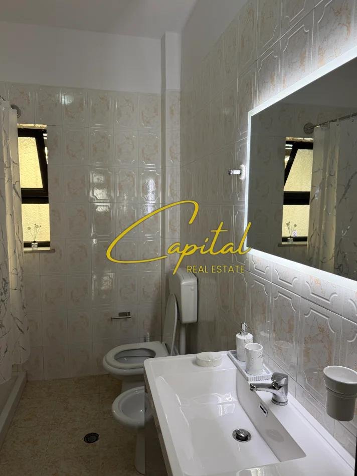 APARTAMENT ME QIRA 72 M2 RRUGA E ELBASANIT 70.000 LEKE