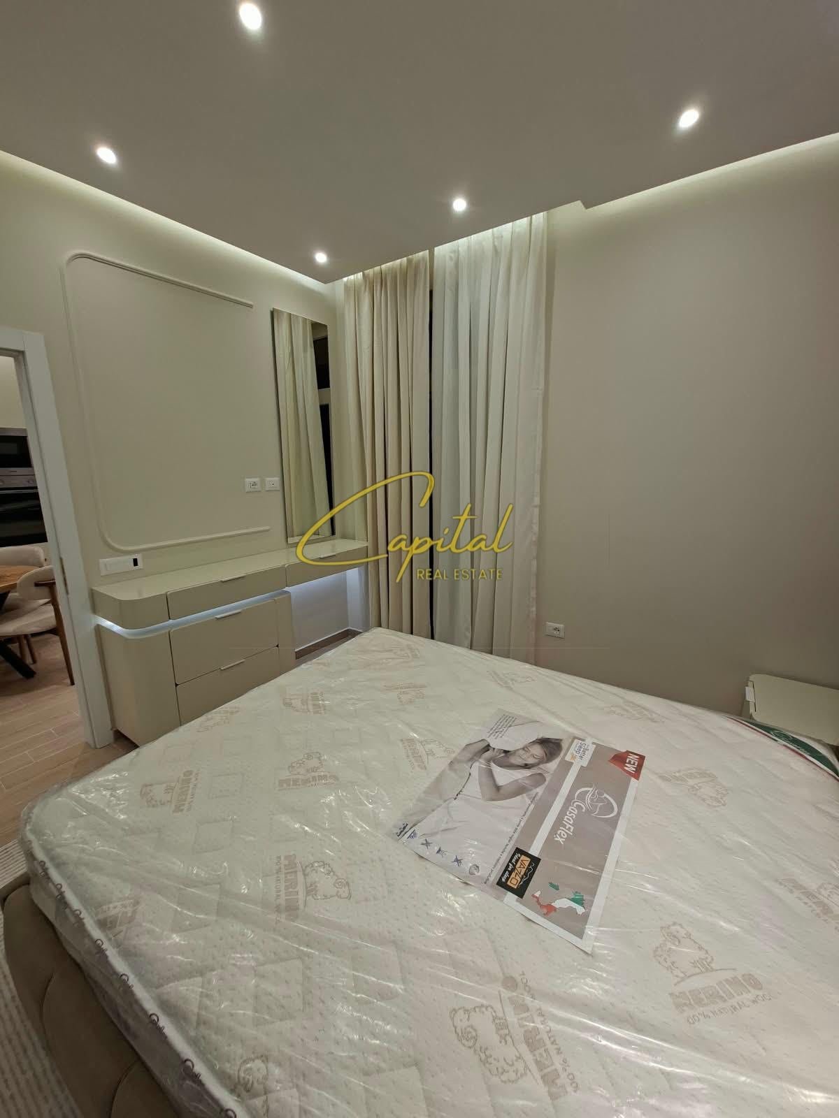 APARTAMENT ME QIRA 1+1 BULEVARDI I RI 750 EURO
