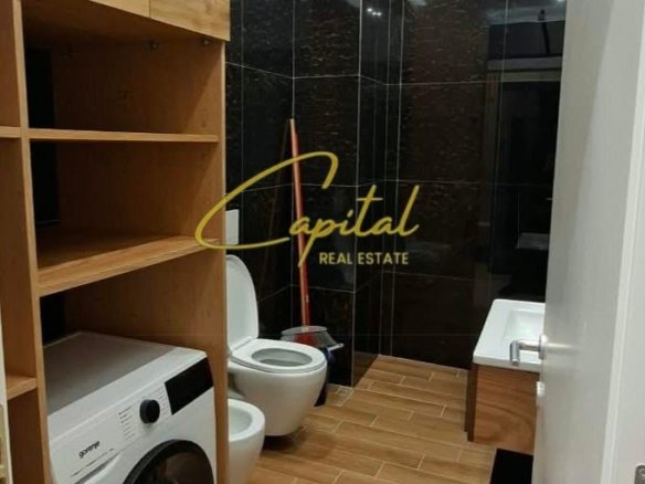 APARTAMENT ME QIRA 1+1 BULEVARDI I RI 750 EURO