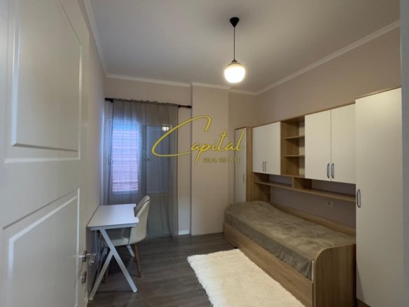 APARTAMENT ME QIRA 2+1+2 LIQENI ARTIFICIAL 90.000 LEKE