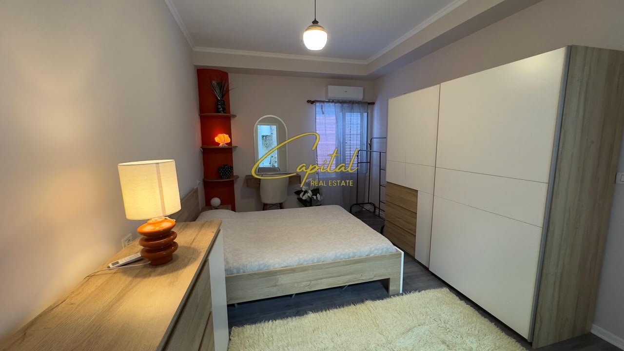 APARTAMENT ME QIRA 2+1+2 LIQENI ARTIFICIAL 90.000 LEKE