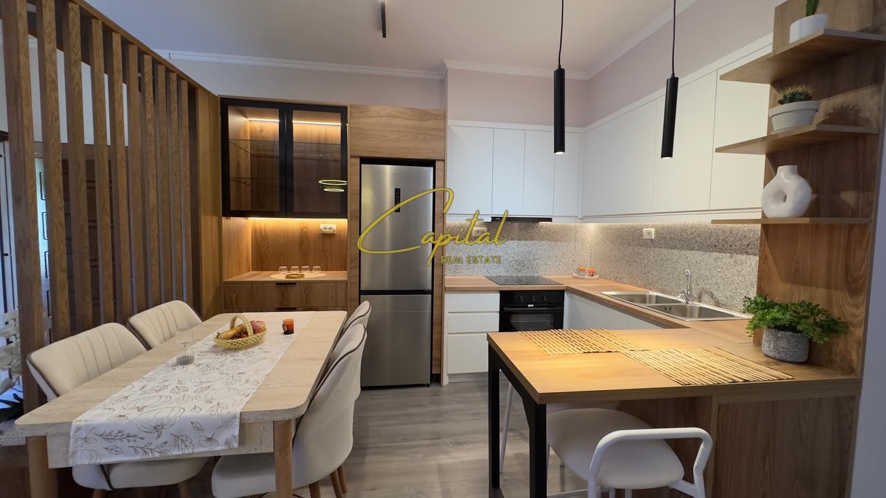 APARTAMENT ME QIRA 2+1+2 LIQENI ARTIFICIAL 90.000 LEKE
