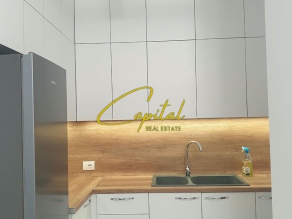 APARTAMENT ME QIRA 2+1+2 5 MAJI 60.000 LEKE