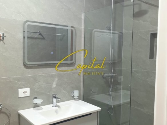 APARTAMENT ME QIRA 2+1+2 5 MAJI 65.000 LEKE