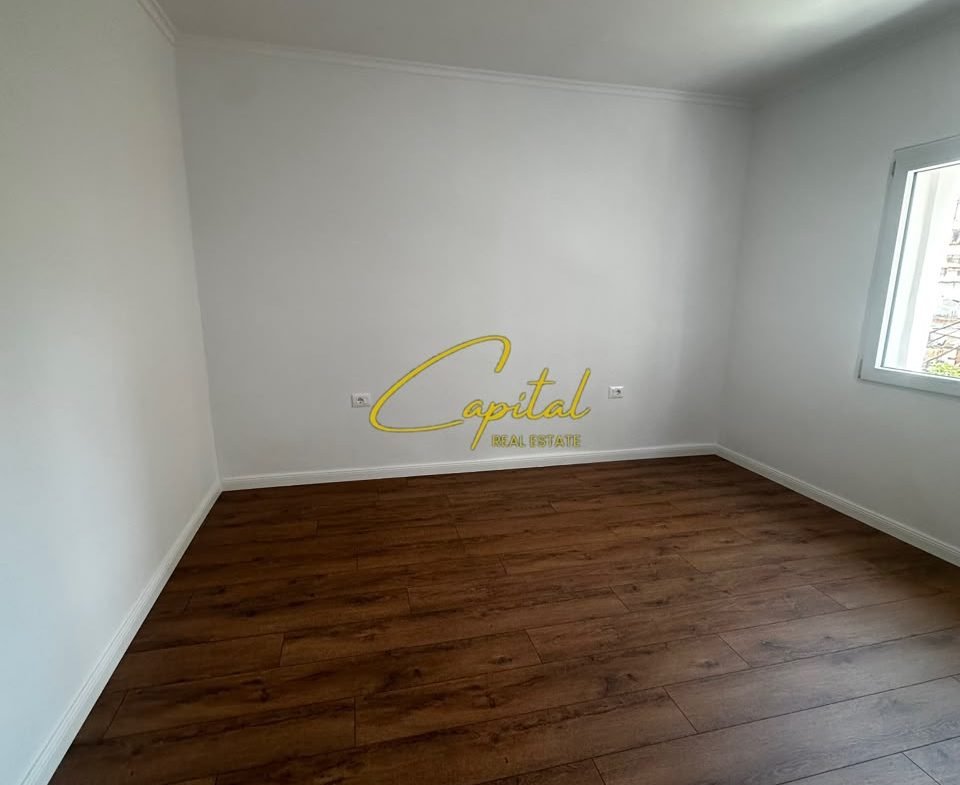 SHITET APARTAMENT 1+1 PAZARI I RI 15.500.000 LEKE