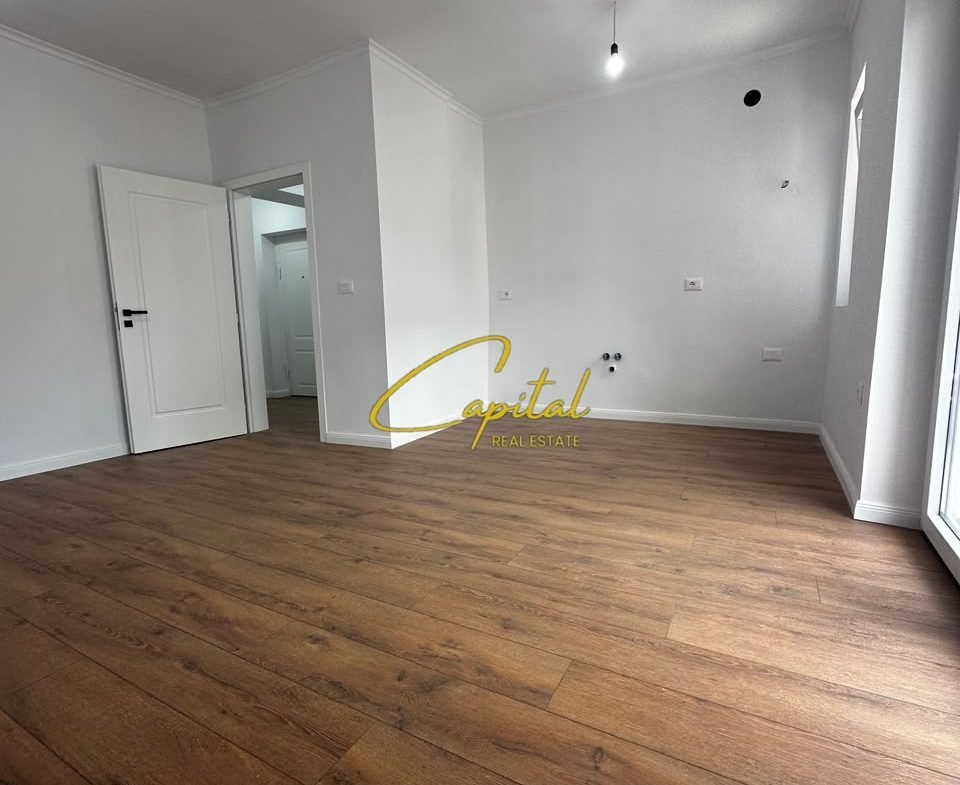 SHITET APARTAMENT 1+1 PAZARI I RI 15.500.000 LEKE