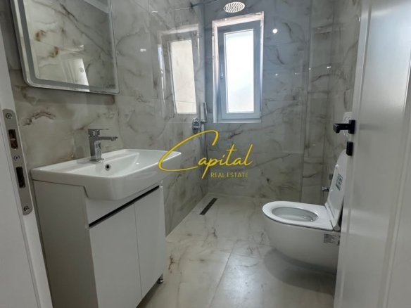 SHITET APARTAMENT 1+1 PAZARI I RI 15.500.000 LEKE