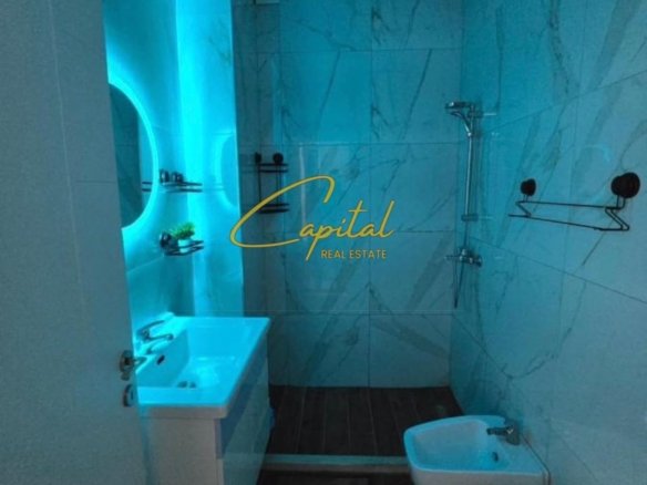 APARTAMENT ME QIRA 2+1 PROKURORIA E TIRANES 900 EURO