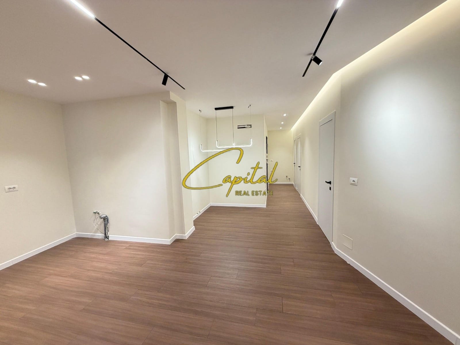 SHITET APARTAMENT 2+1 BRRYLI 18.300.000 LEKE