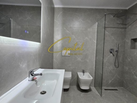 SHITET APARTAMENT 1+1 RRUGA E KAVAJES 170.000 EURO