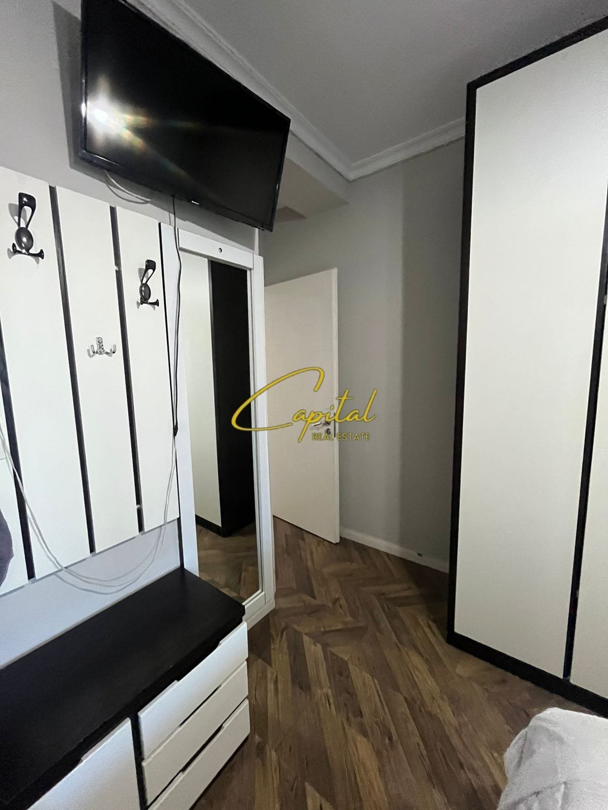 WhatsApp Image 2026-10-10 at 10.48.34 AM (1) APARTAMENT ME QIRA 3+1+2 KOMUNA E PARISIT 80.000 LEKE