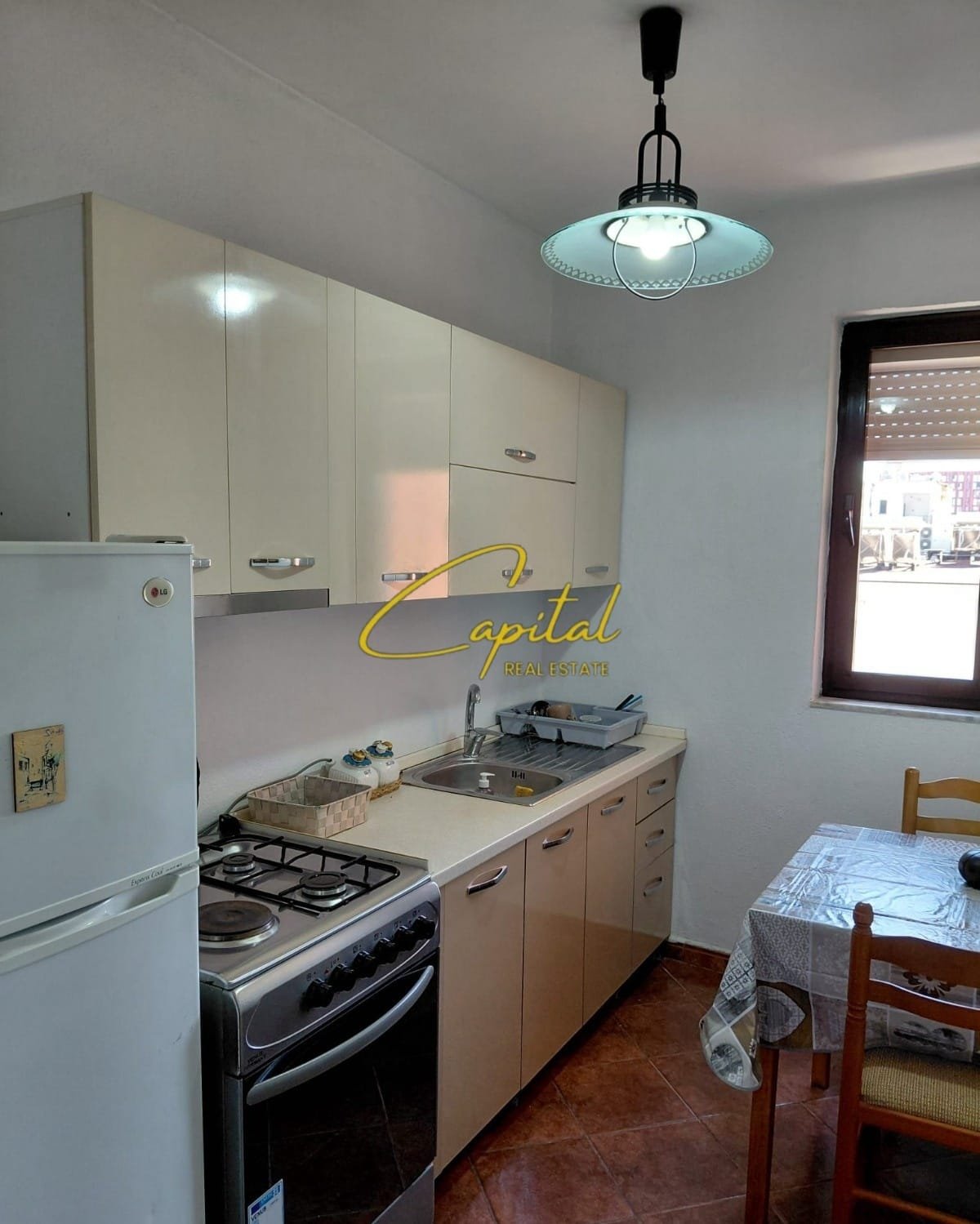 APARTAMENT ME QIRA 2+1 RRUGA E ELBASANIT 65.000 LEKE