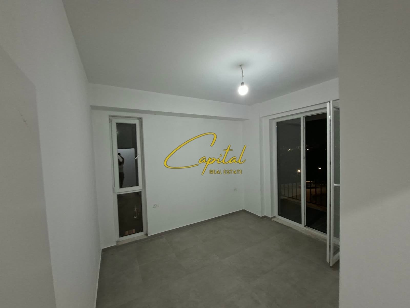 APARTAMENT ME QIRA 2+1 5 MAJI 45.000 LEKE