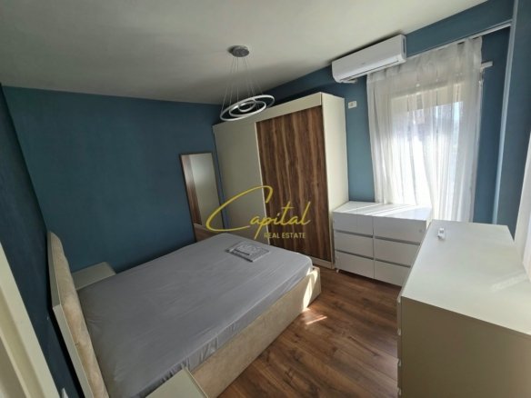 APARTAMENT ME QIRA 1+1 BULEVARDI I RI 70.000 LEKE