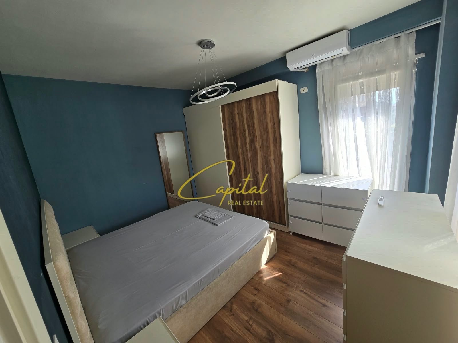 APARTAMENT ME QIRA 1+1 BULEVARDI I RI 70.000 LEKE