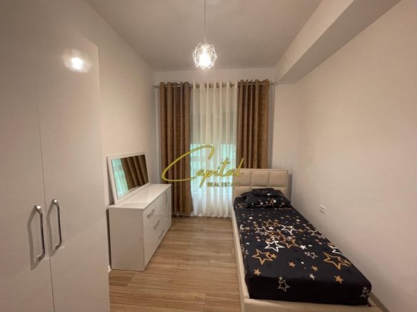 APARTAMENT ME QIRA 2+1 KOMPLEKSI MANGALEM 500 EURO