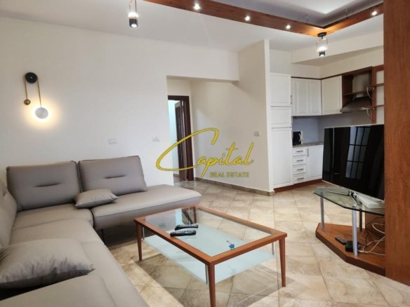 APARTAMENT ME QIRA 2+1 STADIUMI AIR ALBANIA 1.500 EURO