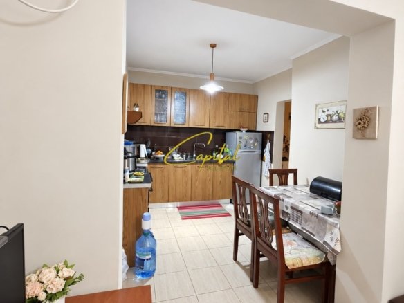SHITET APARTAMENT 1+1 RRUGA E DIBRES 11.100.000 LEKE