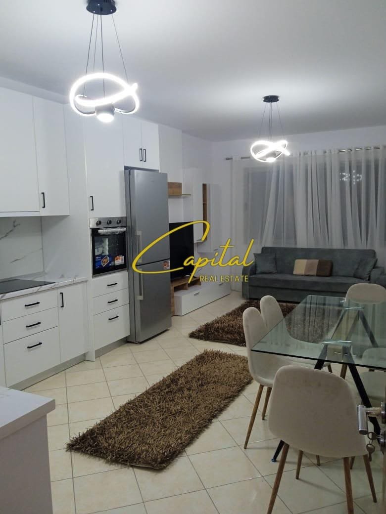 APARTAMENT ME QIRA 2+1 ASTIR 60.000 LEKE