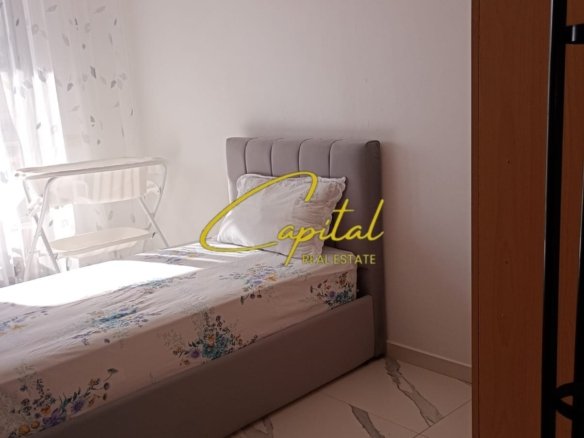 APARTAMENT ME QIRA 2+1 KOMBINAT 50.000 LEKE