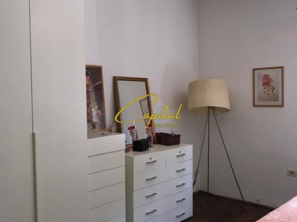 APARTAMENT ME QIRA 3+1 RRUGA E DIBRES 85.000 LEKE