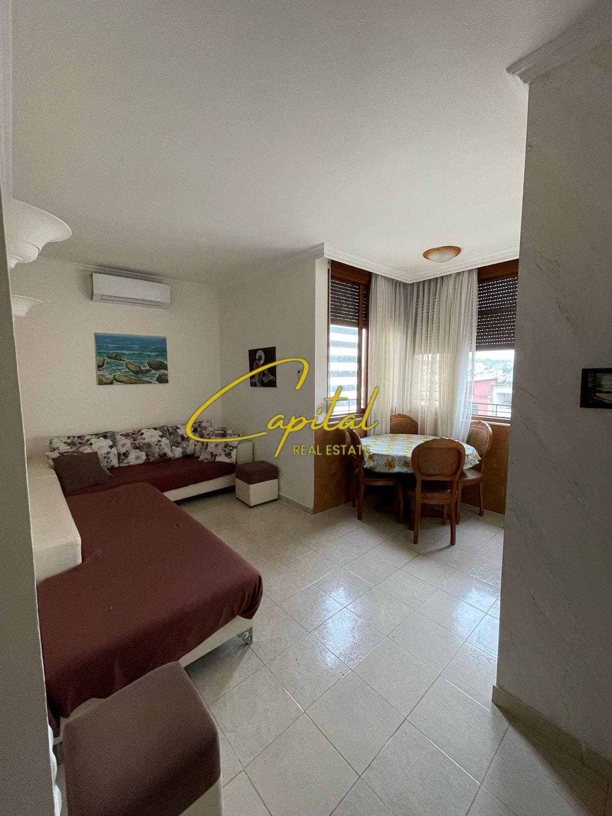 APARTAMENT ME QIRA 2+1 ISH TREGU ELEKTIRK 50.000 LEKE