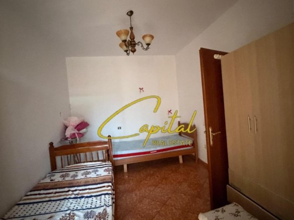 APARTAMENT ME QIRA 2+1+2 RRUGA E DIBRES 42.000 LEKE