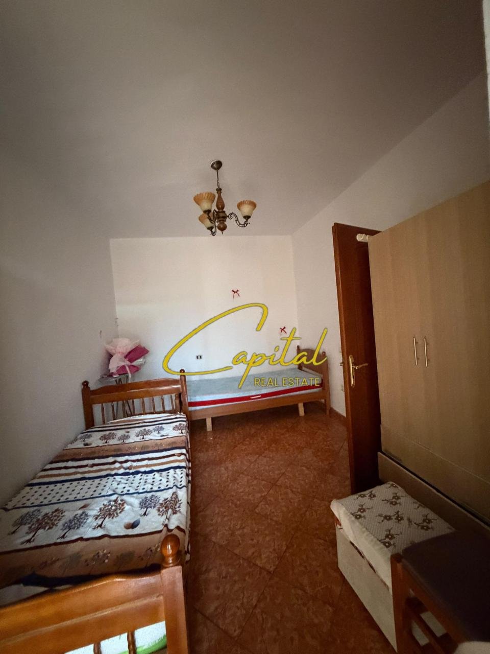 APARTAMENT ME QIRA 2+1+2 RRUGA E DIBRES 42.000 LEKE