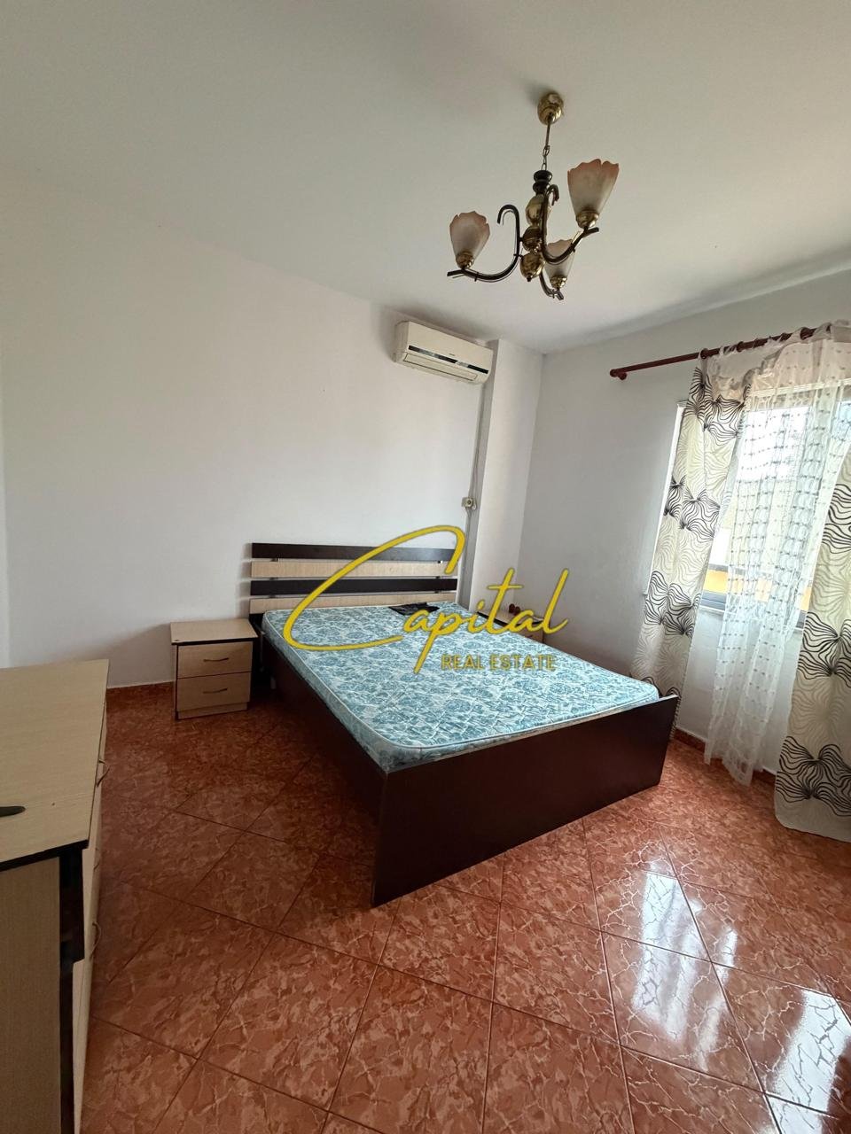 APARTAMENT ME QIRA 2+1+2 RRUGA E DIBRES 42.000 LEKE
