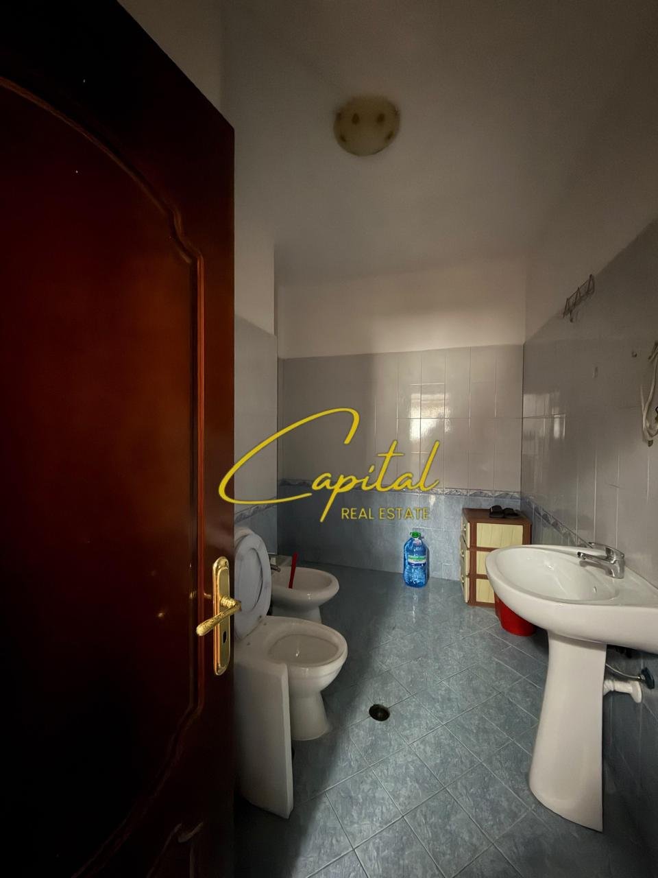 APARTAMENT ME QIRA 2+1+2 RRUGA E DIBRES 42.000 LEKE