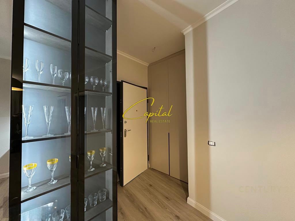 WhatsApp Image 2026-10-15 at 9.43.18 AM APARTAMENT ME QIRA 1+1 ROSE GARDEN RESIDENCE 68.000 LEKE