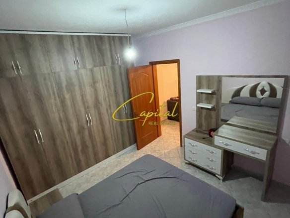 APARTAMENT ME QIRA 2+1 KOMBINAT 45.000 LEKE