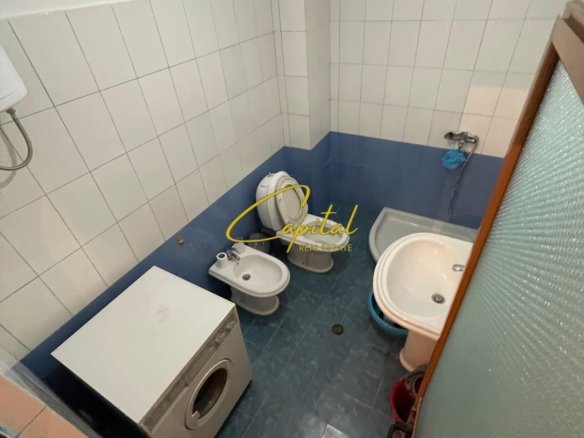 APARTAMENT ME QIRA 2+1 KOMBINAT 45.000 LEKE