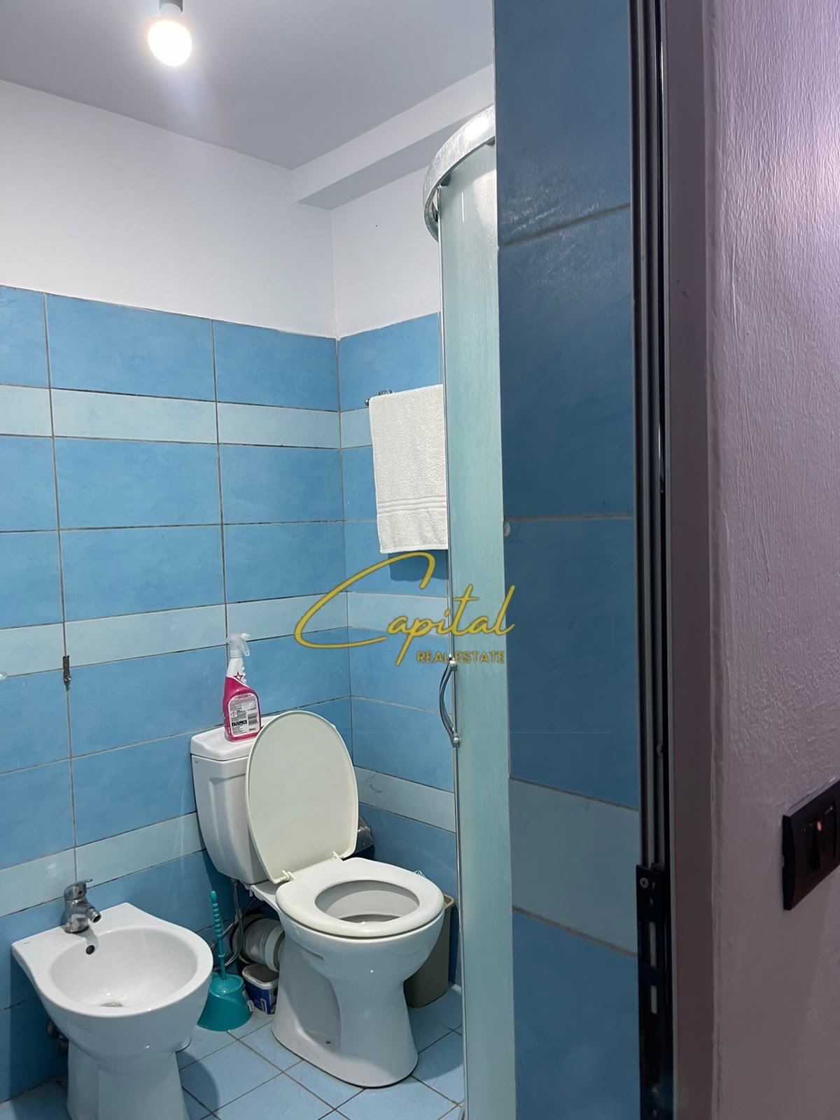 WhatsApp Image 2026-10-16 at 1.57.41 PM APARTAMENT ME QIRA 1+1 MATERNITETI I RI 40.000 LEKE