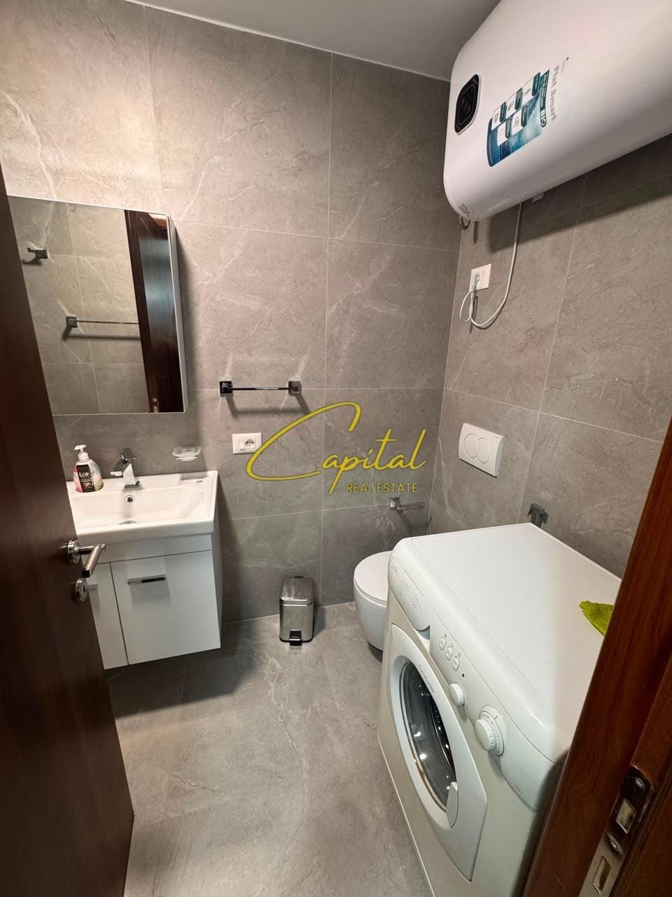 WhatsApp Image 2026-10-19 at 10.52.52 AM (1) APARTAMENT ME QIRA 2+1+2 KOMUNA E PARISIT 800 EURO
