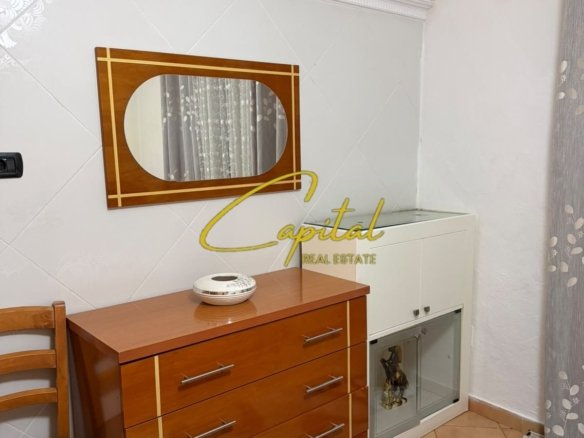 APARTAMENT ME QIRA 2+1+2 RRUGA SIRI KODRA 50.000 LEKE