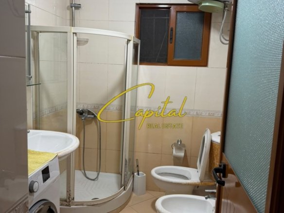 APARTAMENT ME QIRA 2+1+2 RRUGA SIRI KODRA 50.000 LEKE