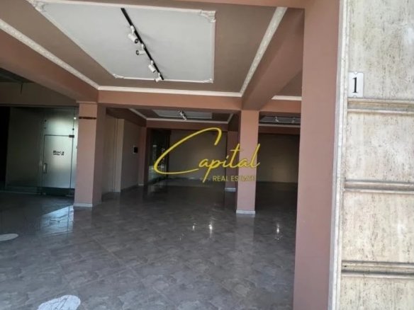 AMBIENT BIZNESI ME QIRA 210 M2 ASTIR 200.000 LEKE