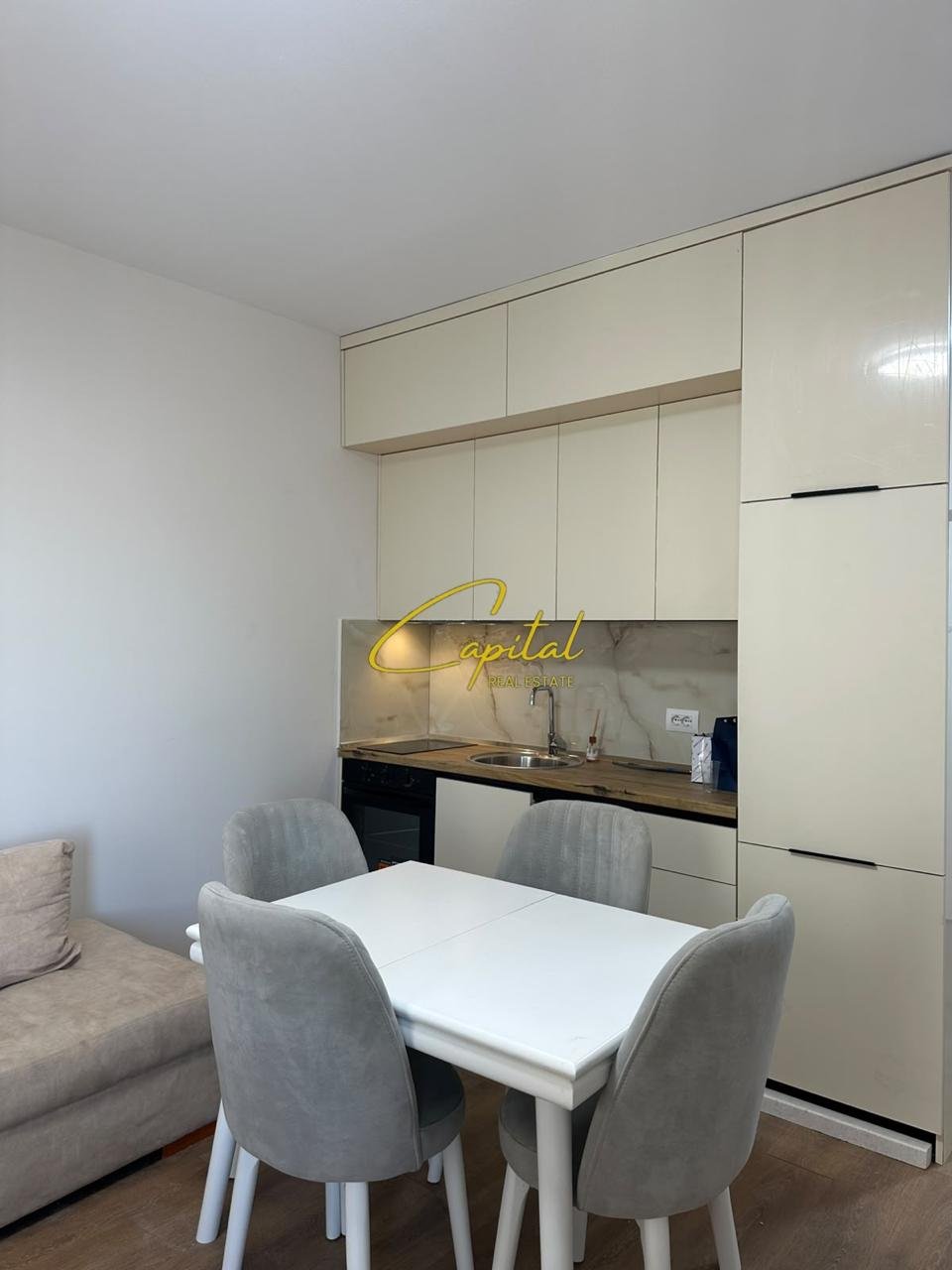 APARTAMENT ME QIRA 1+1 ZOGU I ZI 65.000 LEKE